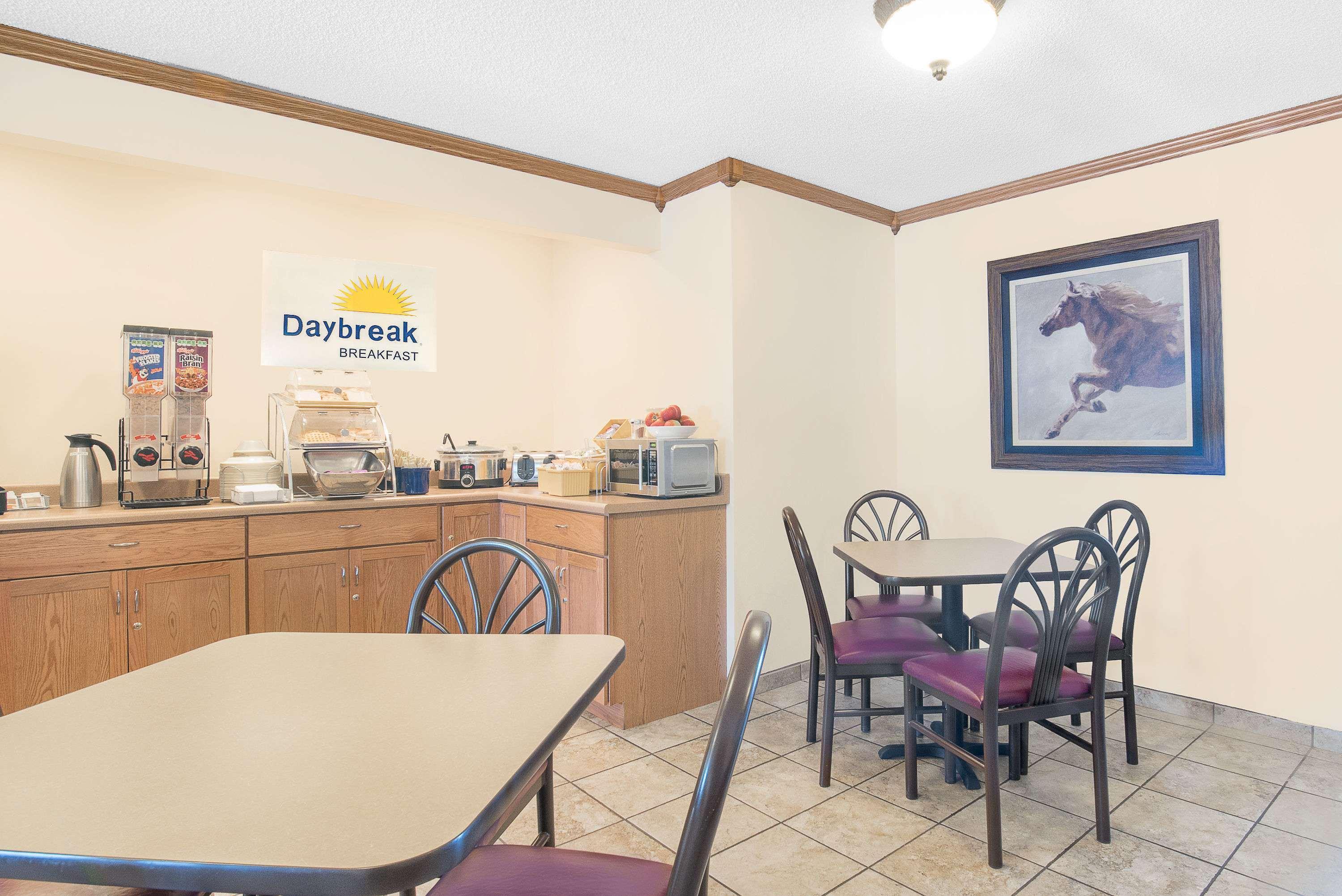 Days Inn By Wyndham Wall Extérieur photo